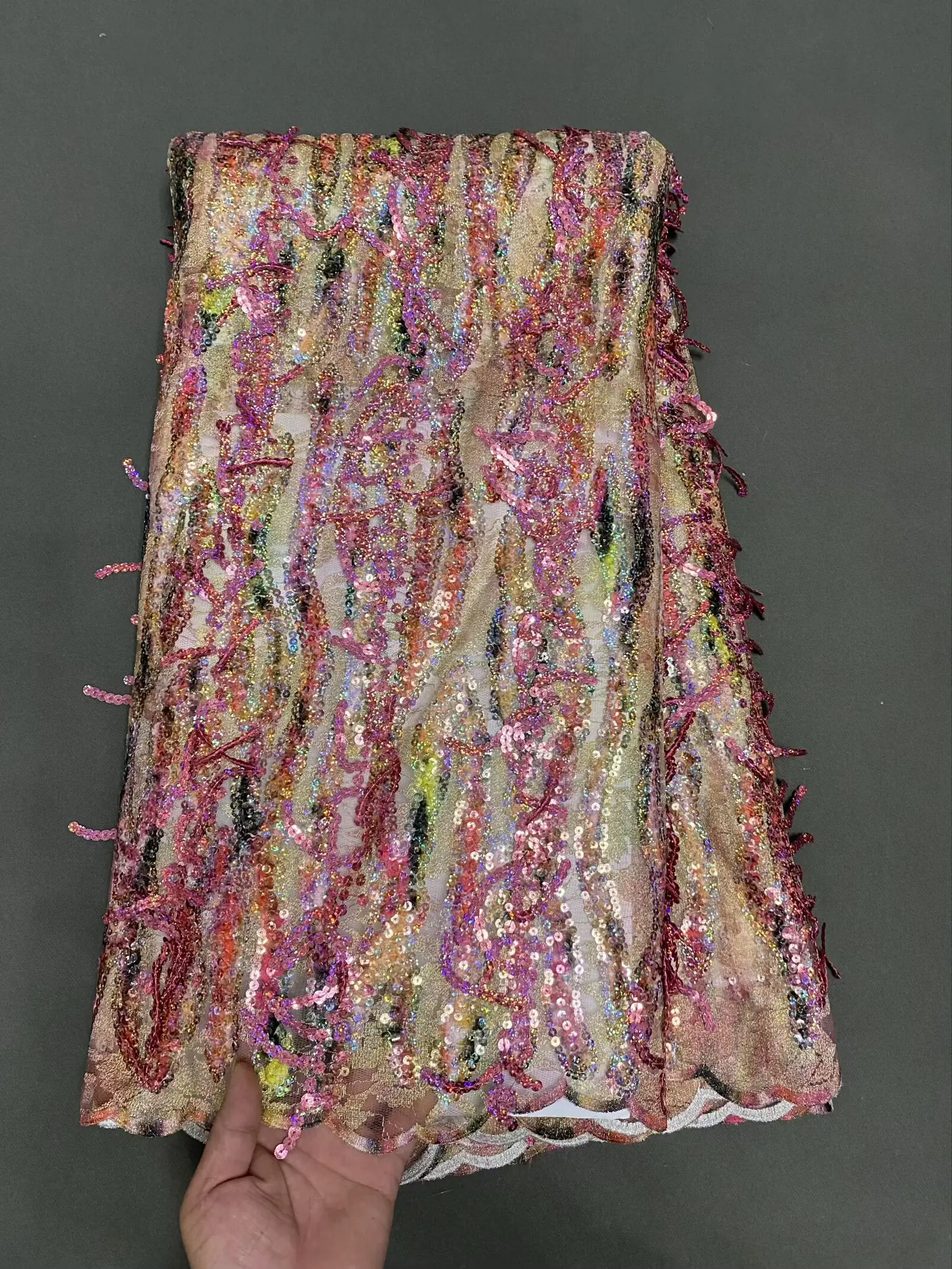 

Новейшая африканская нигерийская французская горячая распродажа, кружевная ткань с блестками, высокого класса 2025, для свадебной вечеринки, шить платья