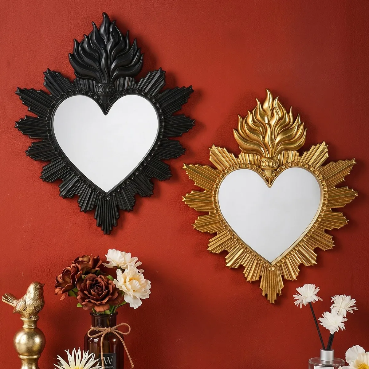 Heart-shaped Carved Flame Mirror Ornaments Simple Modern Resin Crafts Living Room Outdoor Bathroom Decorations Pendants