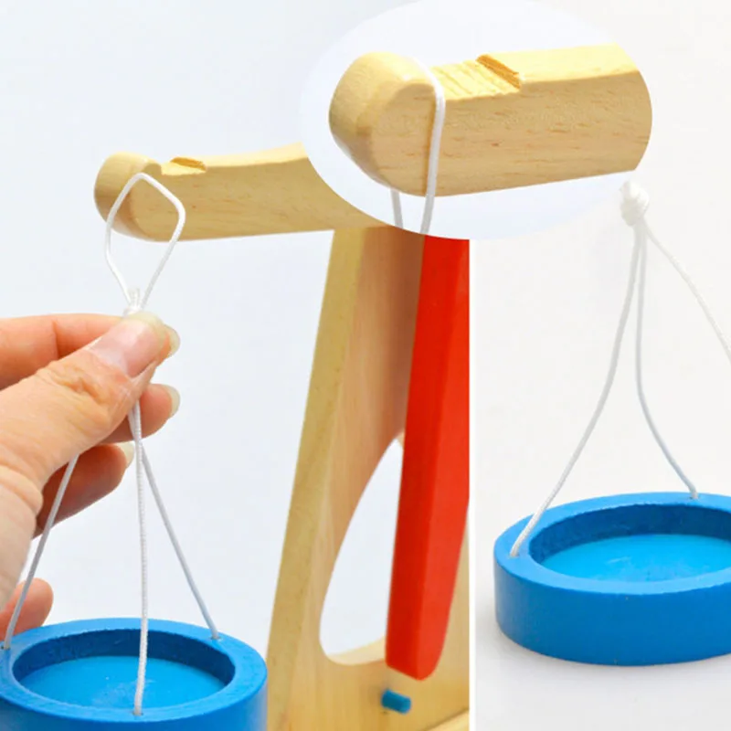 Báscula de equilibrio de madera divertida con 6 pesos, juguete de pesaje, Sensorial, juego de Educación Temprana, regalos para niños