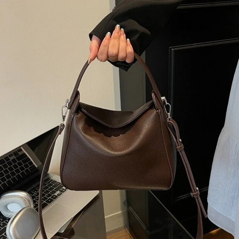 

Versatile Daily Fashion Leather Women Bag Elegant Paris Design Retro Simple Tote Stylish Crossbody Travel Hand Bag