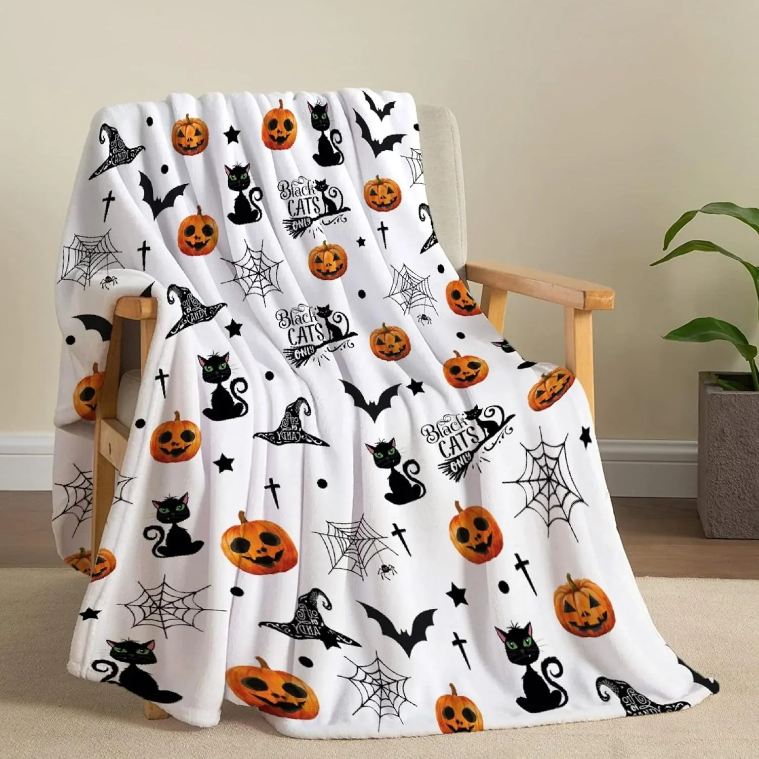 

Halloween Throw Blanket Cute Ghost reading Pumpkin Skull Thin Blanket Gifts for Couch Bed Car Home Camping