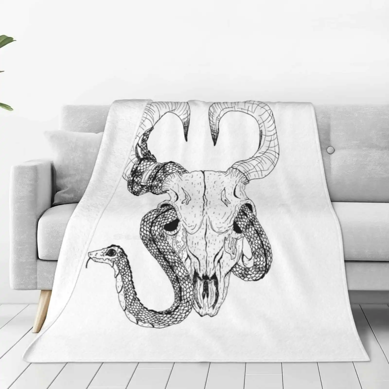 Snake Eyes Top Quality Comfortable Bed Sofa Soft Blanket Skull Snake Reptile Ram Goat Deer Horns Decay Skeleton Corpse Black