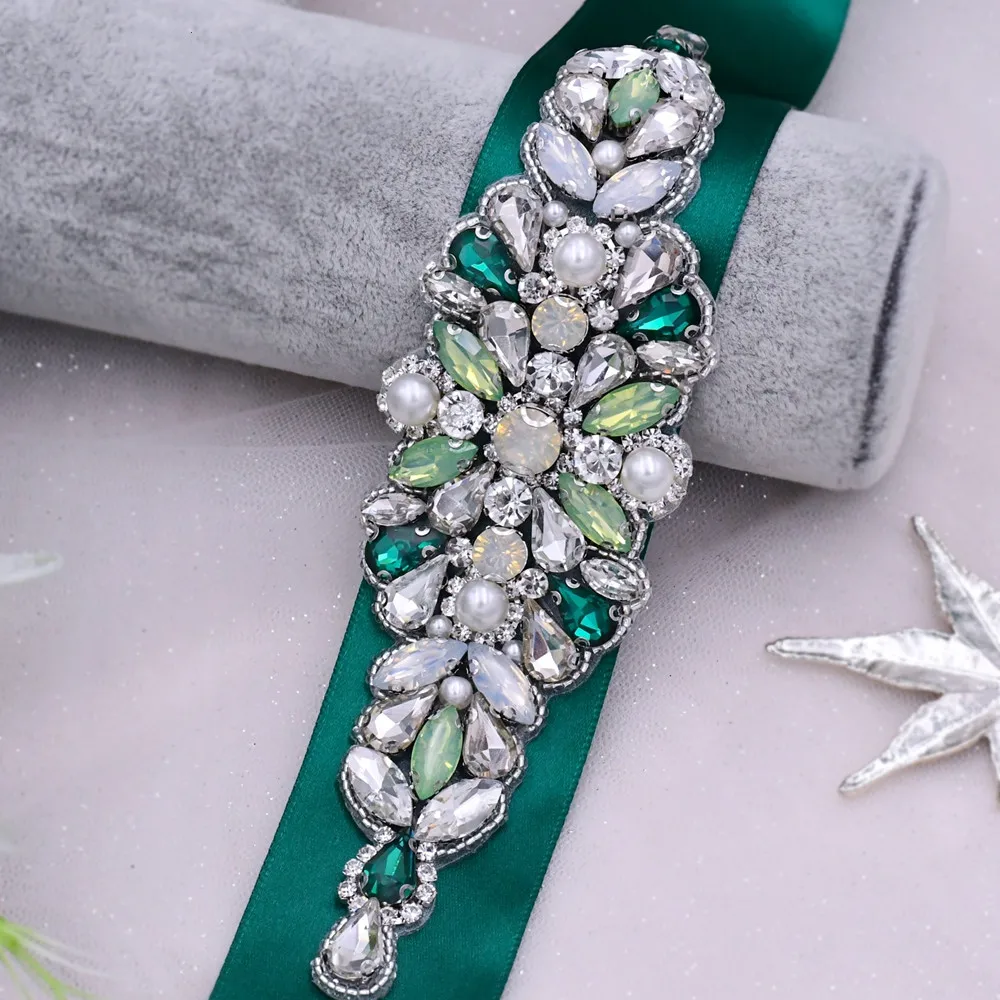 Gorgeous Green Rhinestone Wedding Belts Beaded Belts for Bridal Dress Custom Women Belt Jewelry Decorative Belt for Women