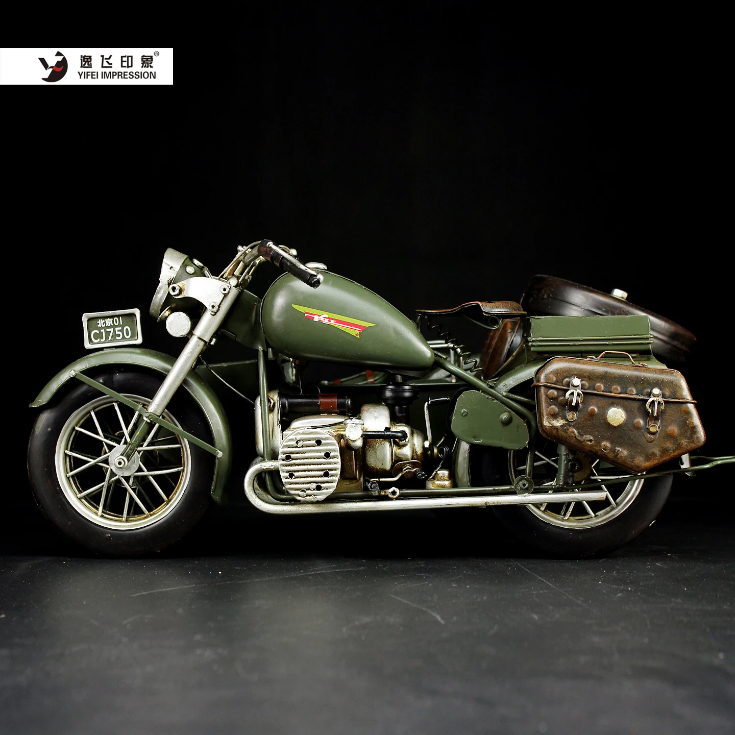 Handmade Iron Art CJ750 Motorcycle Model with Sidecar - Retro Military Green Vintage Desk Ornament Home Decor for Collectors
