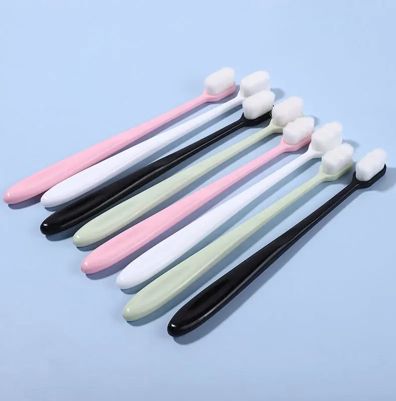 

Travel-friendly Portable Toothbrush Convenient Travel Toothbrush Ultra-fine Bristles Nano Bristles Ultra-soft Bristles Ergonomic