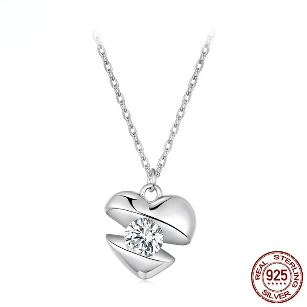 

Новое колье с подвеской в форме сердца из стерлингового серебра S925 с циркониевой инкрустацией — роскошный и стильный подарок на День матери для мамы.