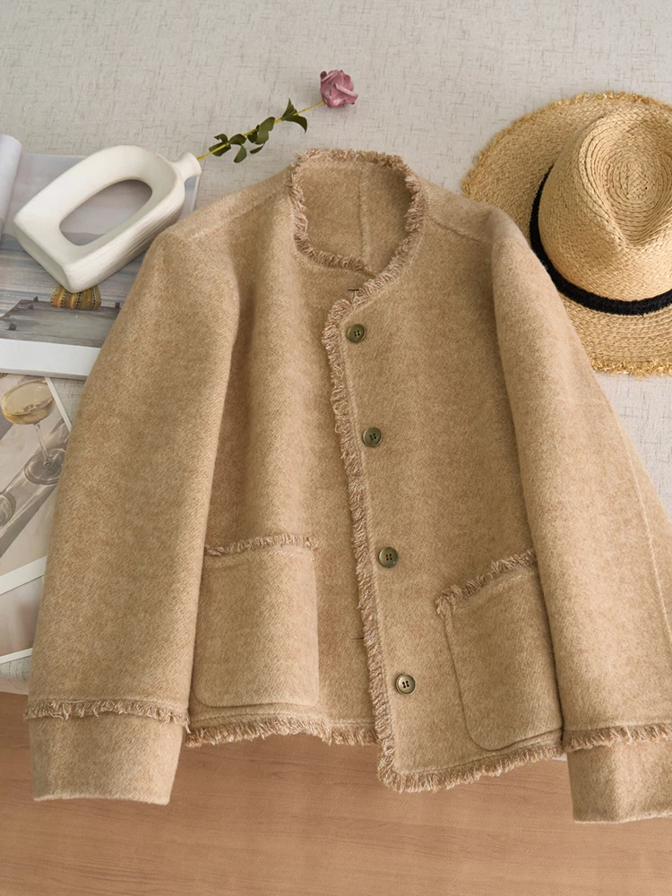معطف صوف نسائي فضفاض مناسب مزدوج الوجه مع حافة خام وأكمام فانوس بيج بأزرار ملابس خارجية شتوية دافئة للأناقة غير الرسمية #4