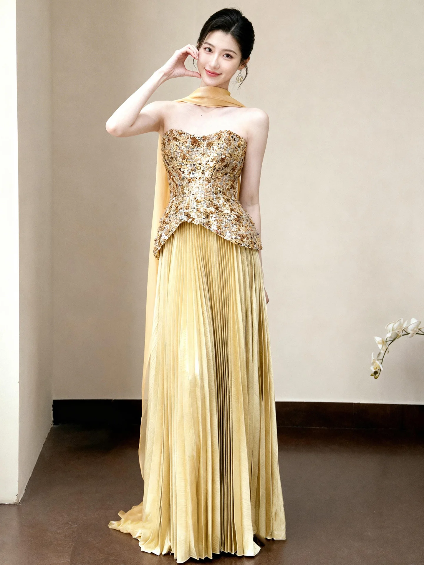 

Gold Strapless Evening Gown Women's Engagement Ceremony Bride Drinking Dress Heavy Work Sequins Wedding Dress Long Skirt
