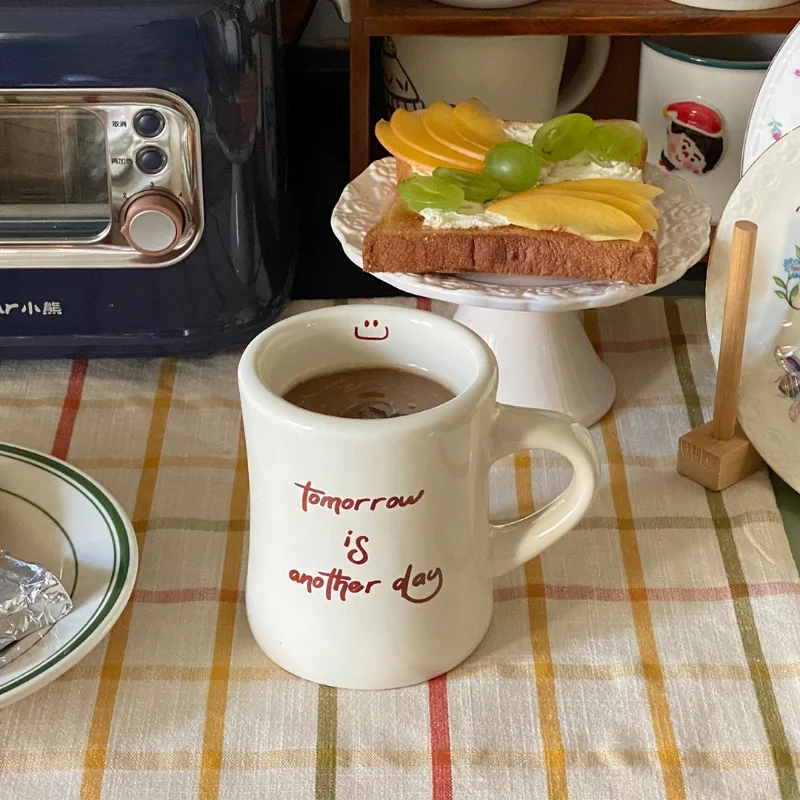 Waist Closing Mug Coffee Cup Retro Brown English Ceramic Cup Minority Milk Cup Pull Flower Mugs Coffee Cups