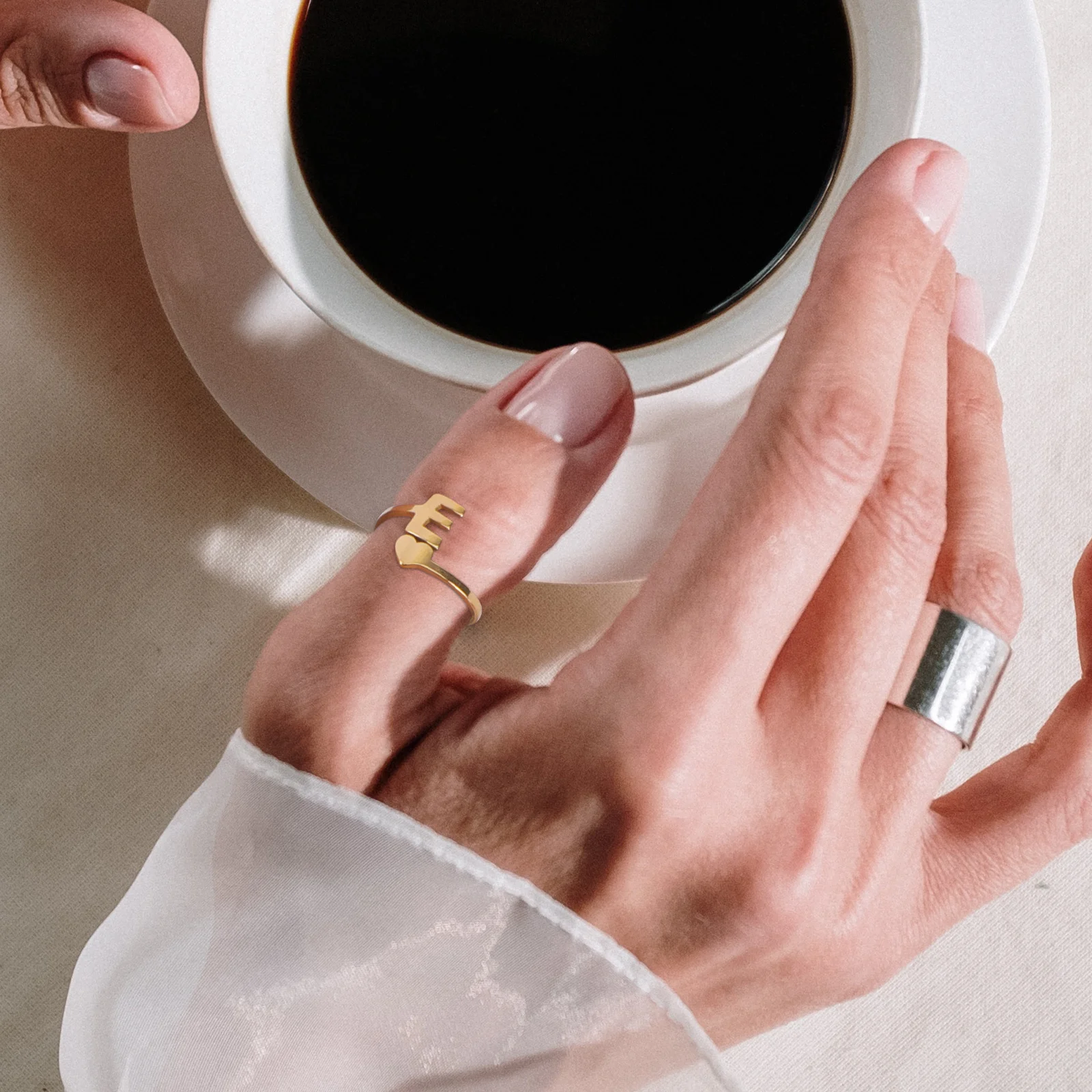 Anillo con iniciales simples, decoración exquisita, elegante para mujer, anillos delicados Vintage creativos para dedo