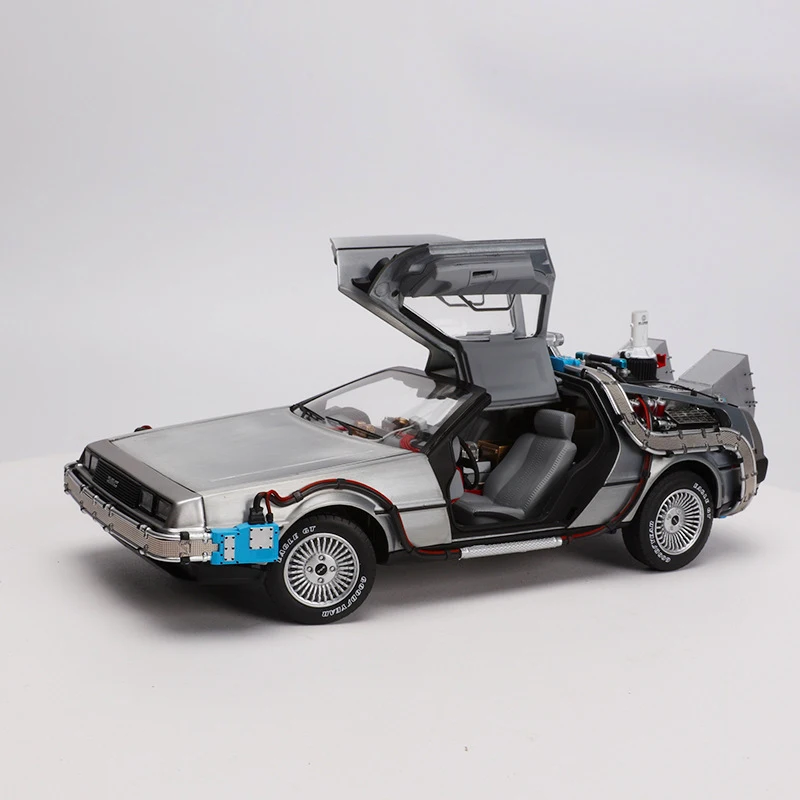 Diecast Car Model 1/18 Scale Alloy Part 3 Time Machine DeLorean Vehicle Metal Toy Welly Back To The Future F Kid Children Gifts