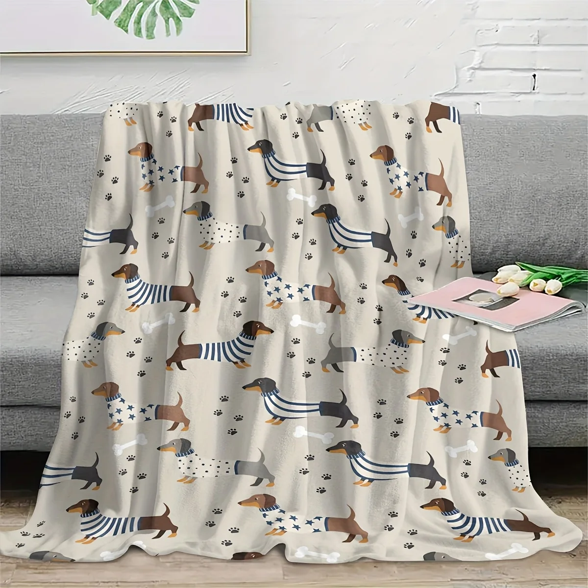 Soft Dachshund Dog Throw Blanket - Cozy, Warm & Versatile for All Seasons - Perfect for Couch, Bed, Sofa, Office, and Travel