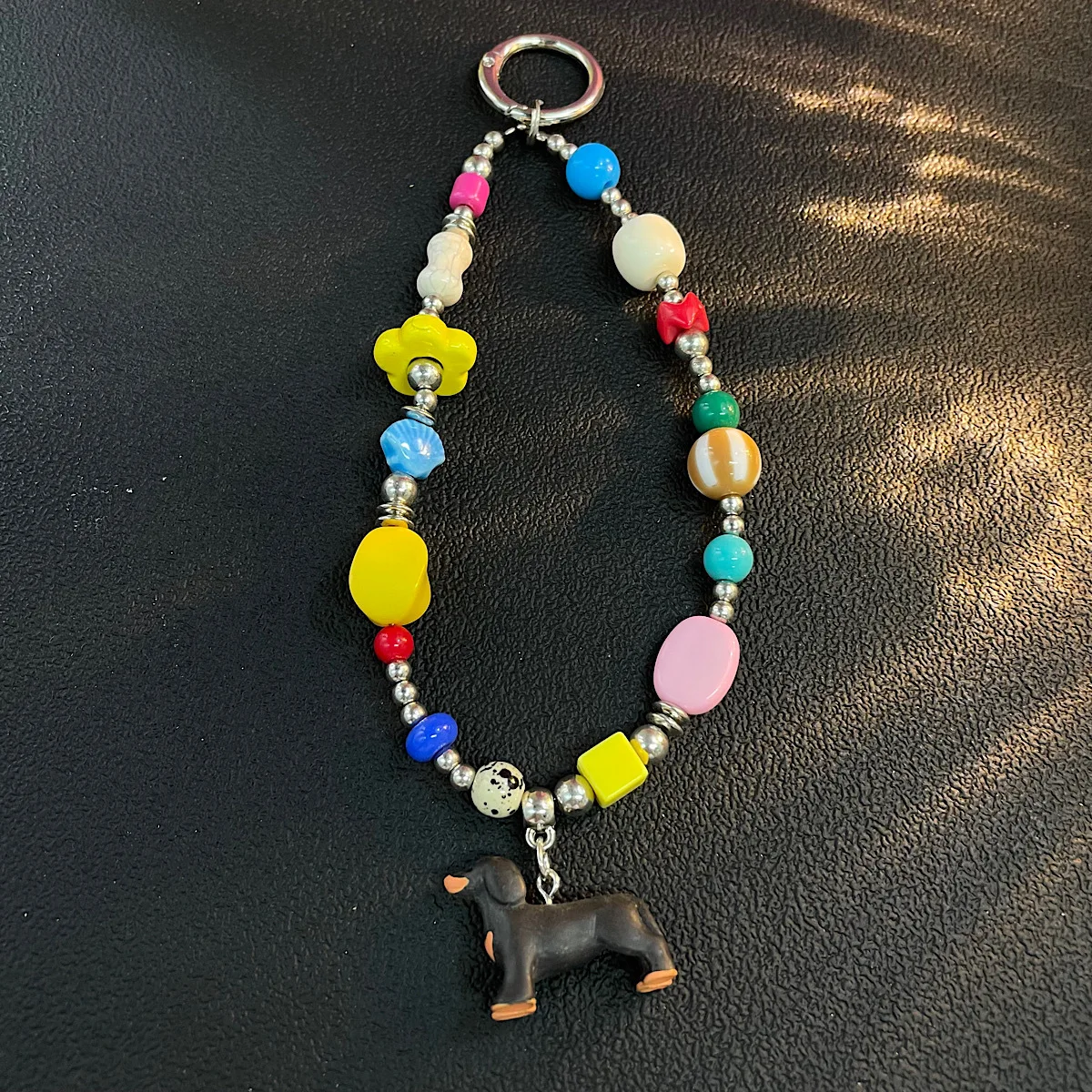 Ins Style Color Blocked Bead Phone Chain, Sausage Dog Pendant Bag Decoration Keychain, Phone Case, Hanging Rope For iPhone 17 16