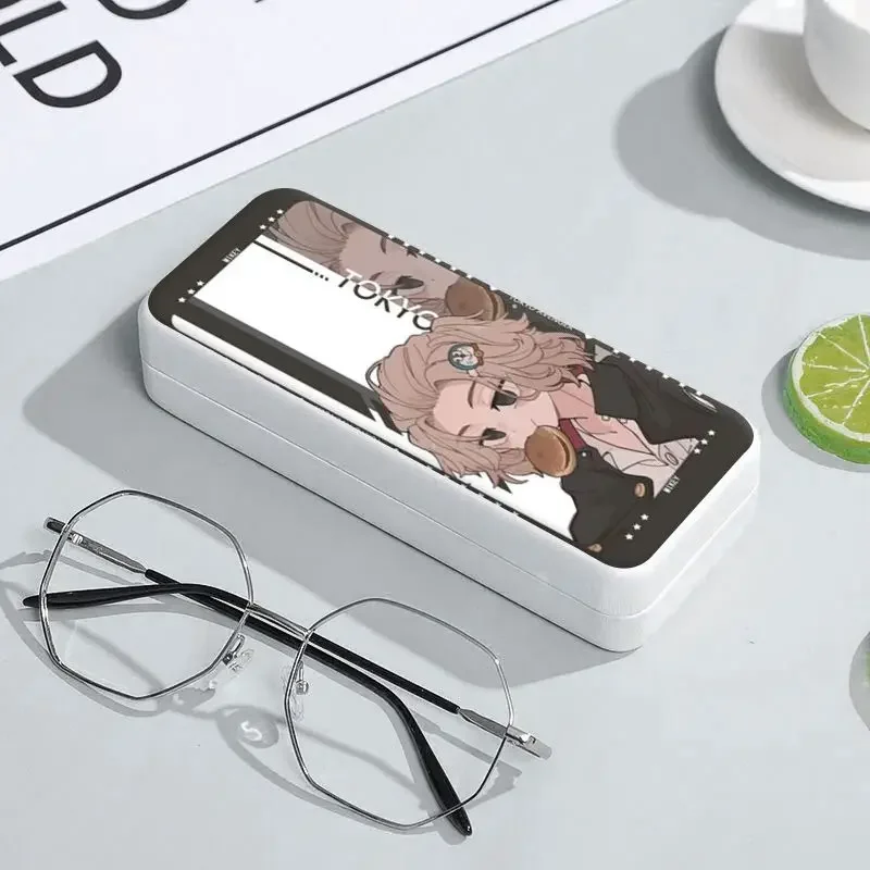 Tokyo Revengers Glasses Case Cartoon Anime Portable Sunglasses Storage Box for Men Women Travel Glasses Protective Organizer