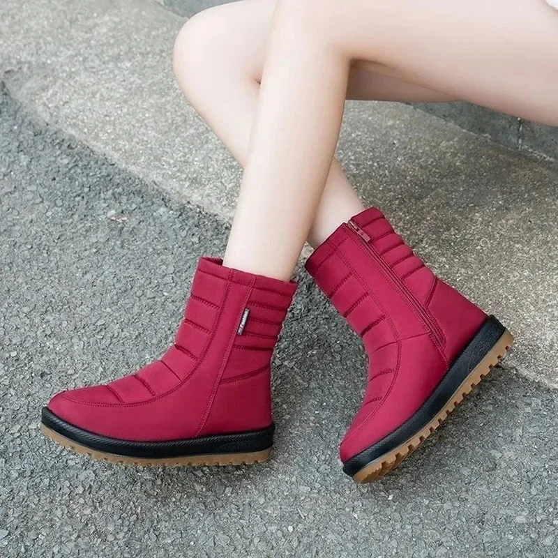 BEYARNE  new waterproof non-slip thick short boots women fashion Korean wild snow boots female mother cotton shoes