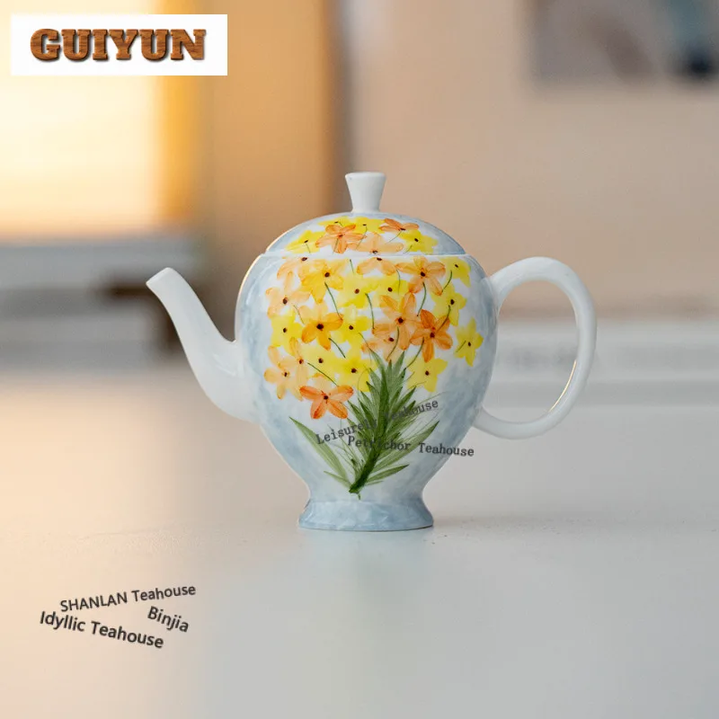 

150ml Oil Painting Style Hand-painted Star Bouquet Teapot Boutique Tea Infuser Pot Tea Maker Kettle With Filter Tea Items Craft