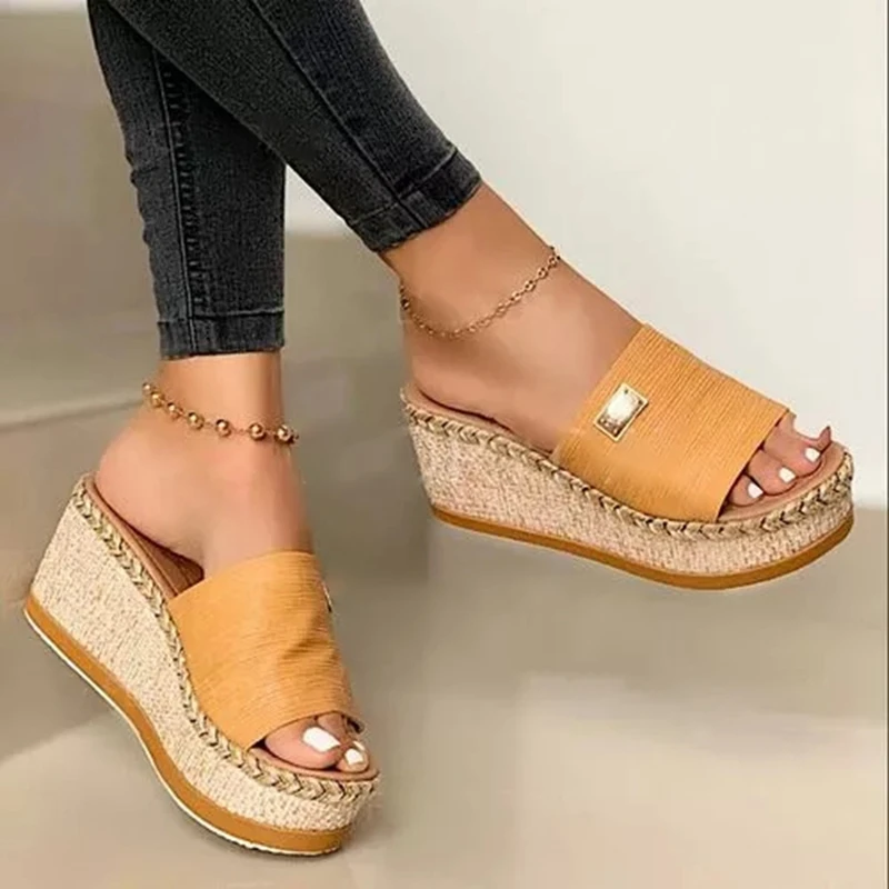 Summer Women Wedge Sandals Shoes Ladies High Heels Thick Sole Open Toe Slippers Casual Female Outdoor Beach Shoes Flip Flop