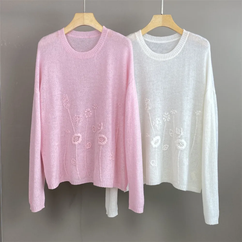 

25 Autumn/Winter New Women's Cashmere Round Neck Flower Embroidered Long Sleeved Pullover
