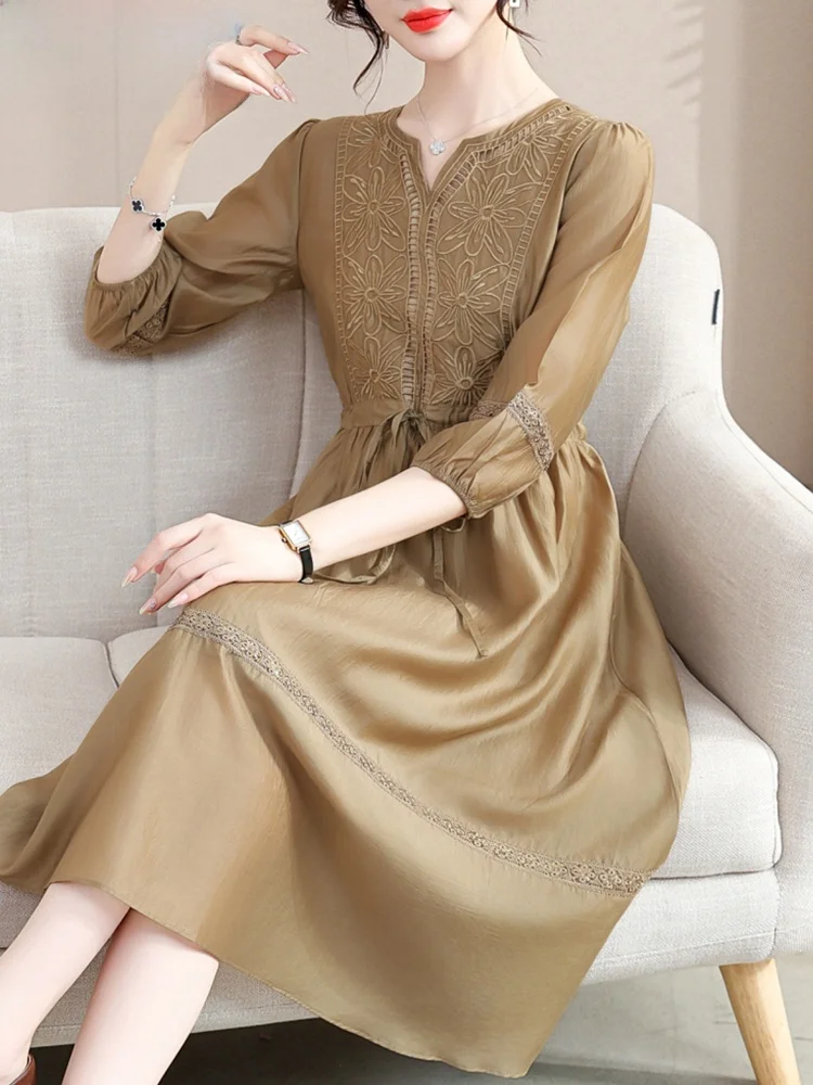 Ele Mid-Length Embr…