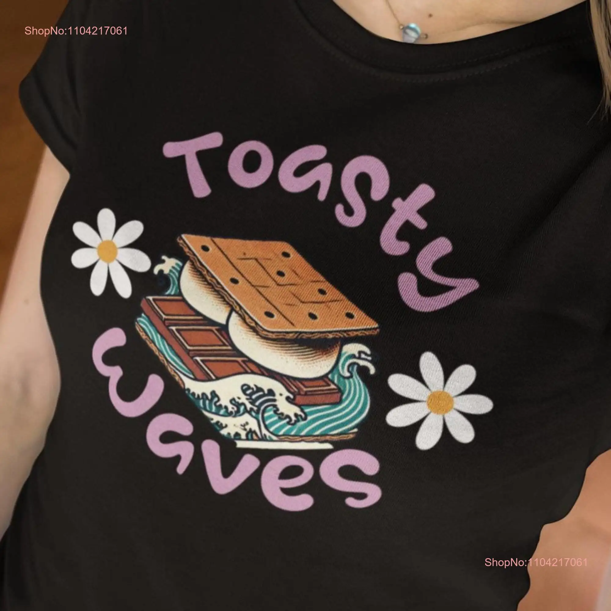 Toasty waves s'mores t shirt vintage snack design ocean wave art retro camping food tee cool desserT marshmallow print