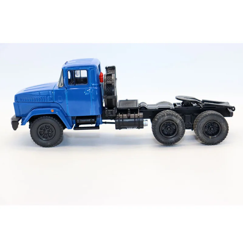 NEW 1:43 Scale Model KrAZ 6510 Tractor USSR Truck Diecast Toys For Collection Gift