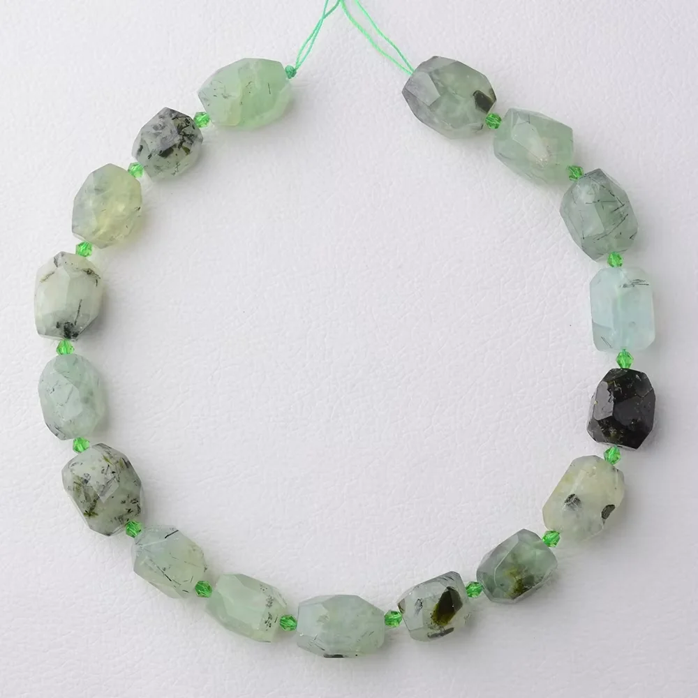 

15x20mm Natural Faceted Oval Cube Green Prehnites beads 15"