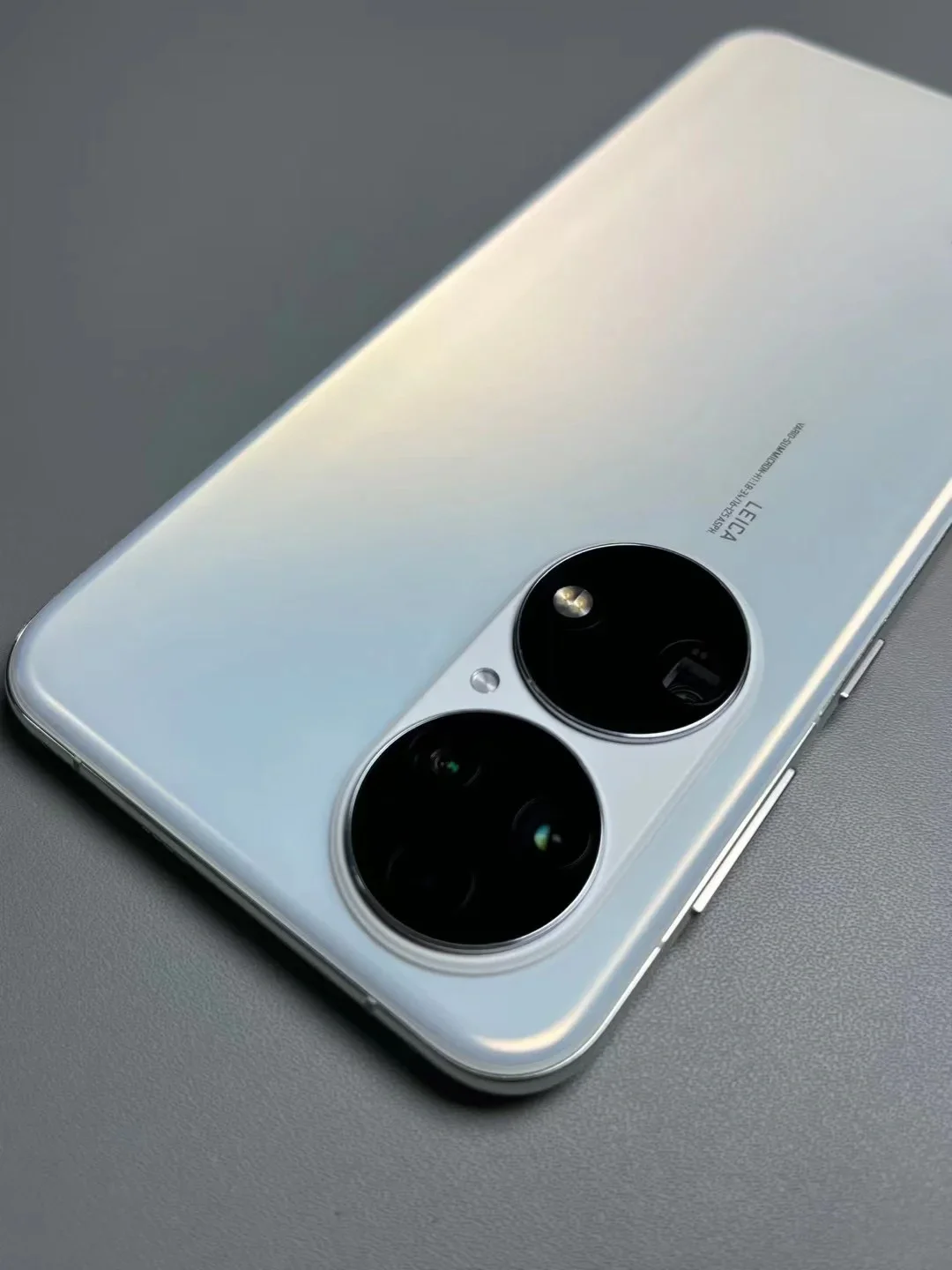 هاتف هواوي P50 4G الذكي شاشة أندرويد 6.5 بوصة 2700x1224px 4100mAh CPU Qualcomm Snapdragon 888 هاتف مستعمل