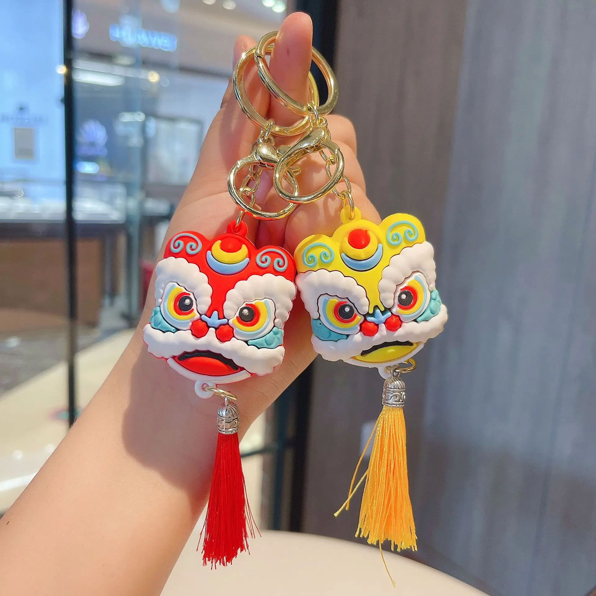 Fashion Rubber China Lion Tassels Keychain Women Bag Key Chain Trinket Men Car Keyring Wedding Jewelry Party Gift K17