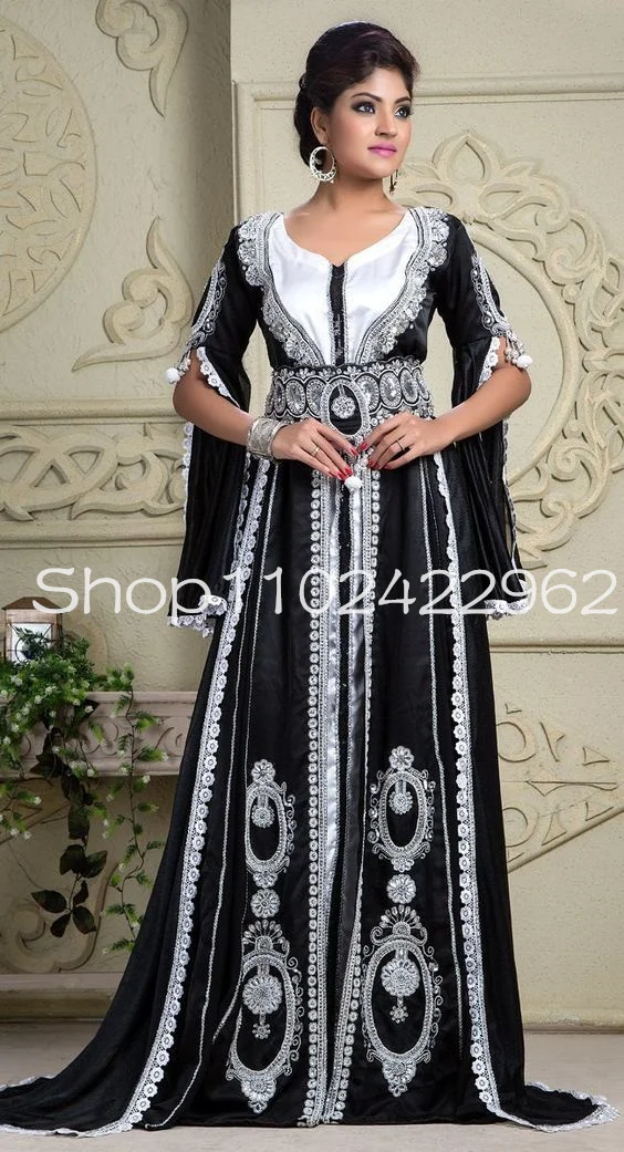 Black White Moroccan Caftan Prom Dresses with Long Sleeve Lace Applique Fancy african Takchita Islamic Kaftan Evening Gown