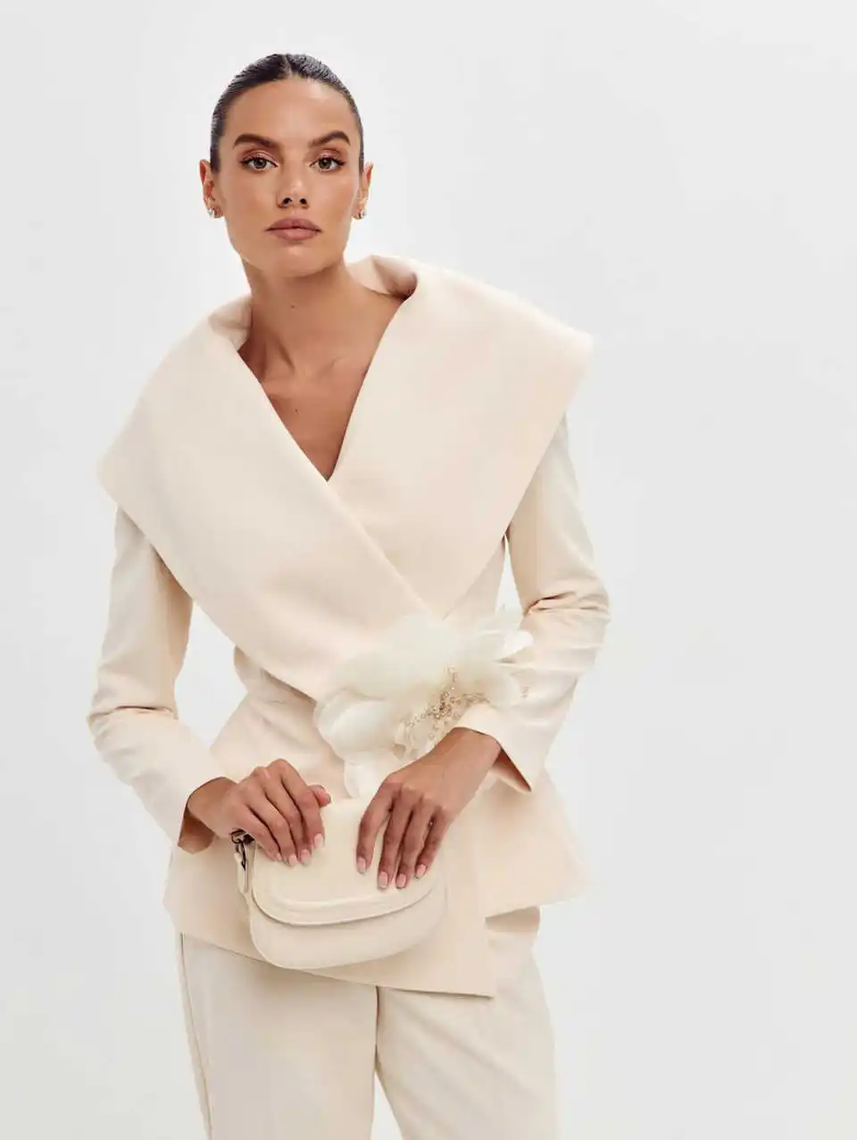 Exquisite One Button Women Suits Outfit Customized Slim Fit Floral Appliques Blazer Flare Pants Office Lade Fashion 2 Piece Set