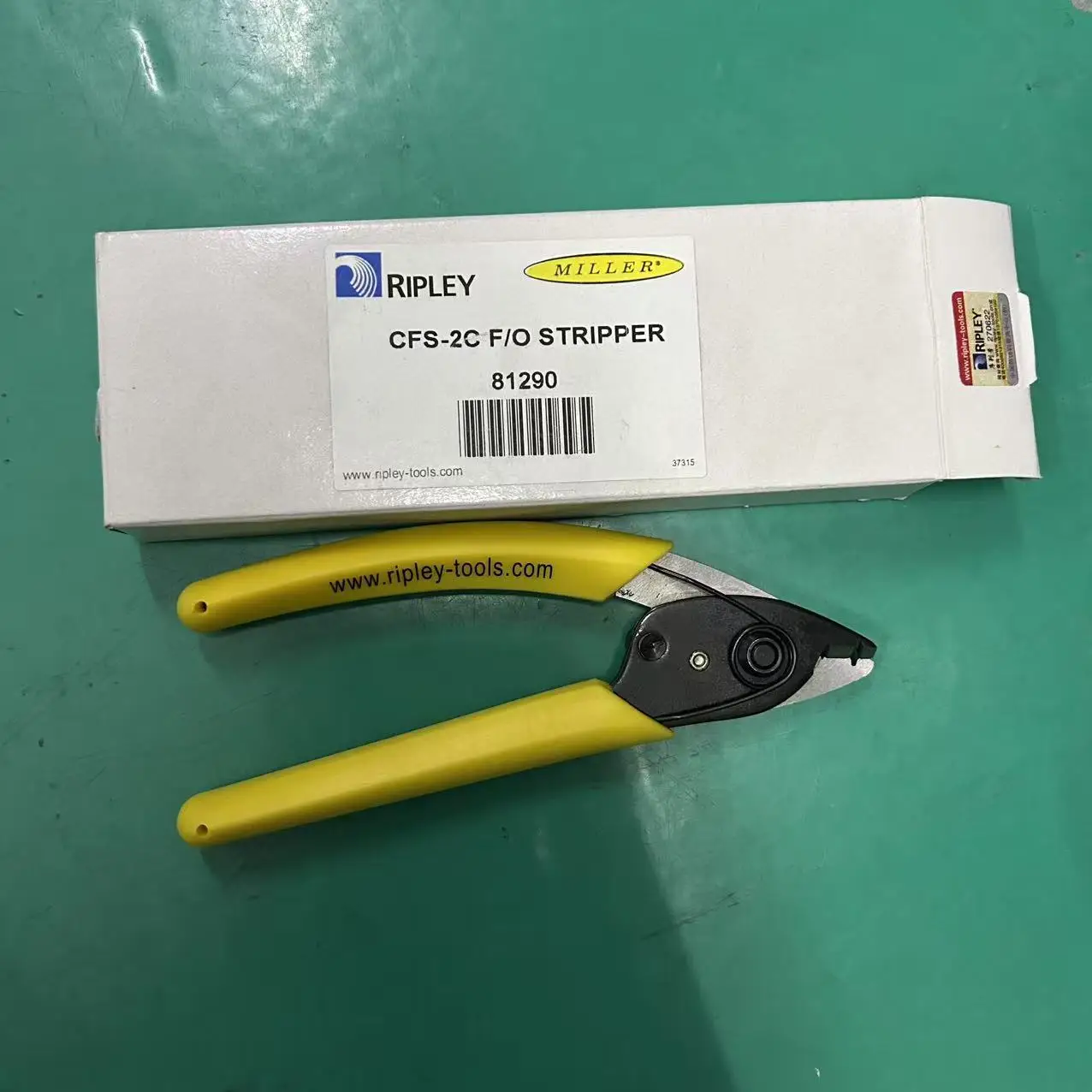 

Original Miller CFS-2C Fiber Optic Stripper Double Hole Optical Cable Stripping Plier FTTH Tool