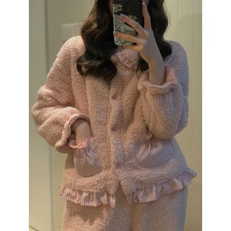 Girl Sweet Doll Collar Coral Velvet Pajamas Women's New Winter Princess Wind and Velvet Thickened Home Set  Leisure Wear