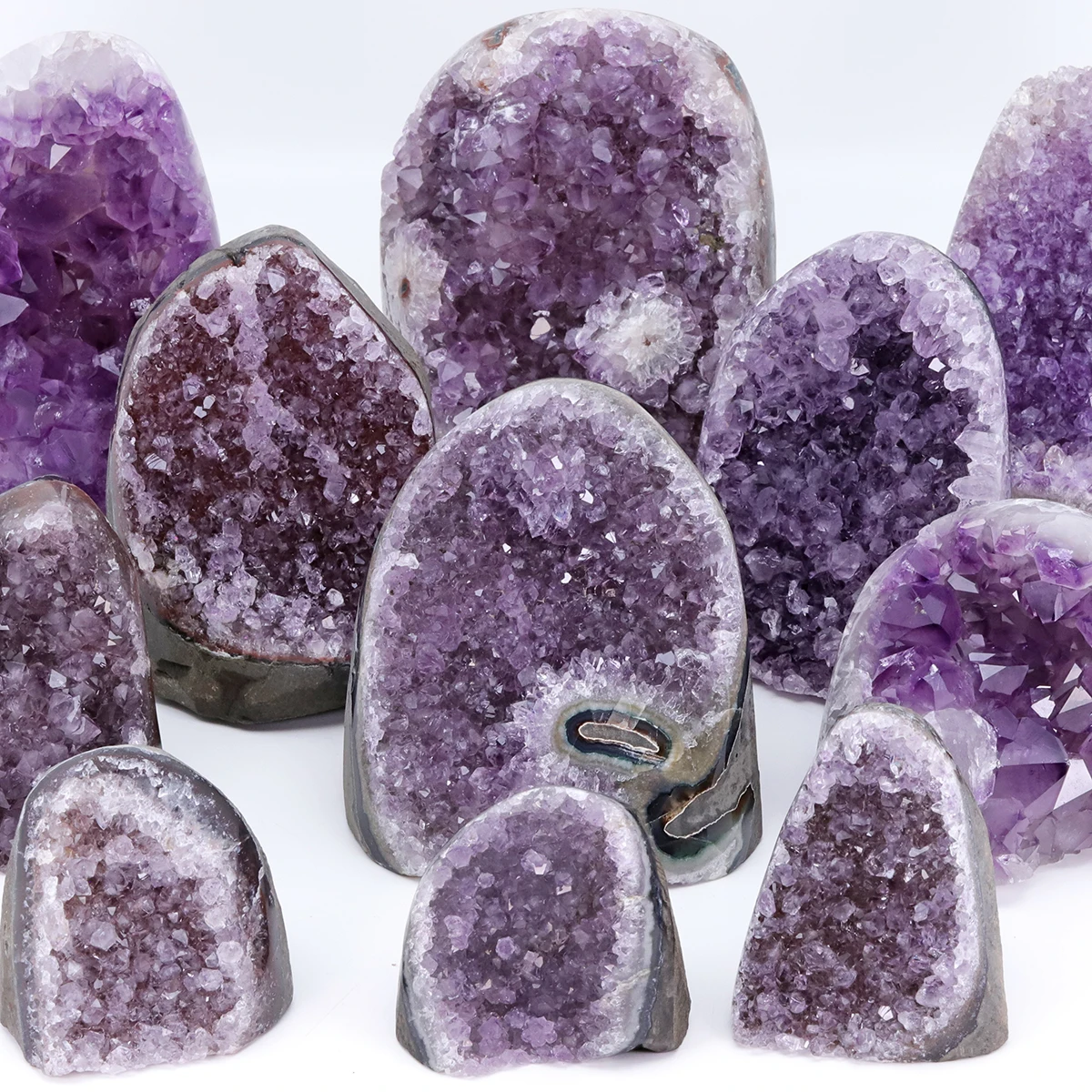 Natural Raw Amethyst Geode Purple Crystal Quartz Cluster Dream Energy Healing Thunder Egg Wholesale Home Decoration