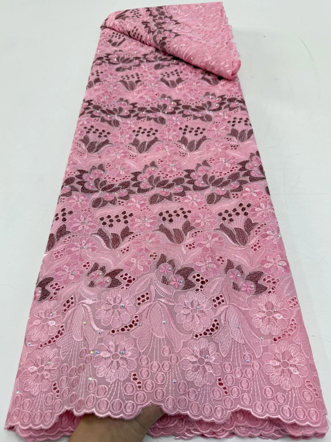 

2026 Luxury African Swiss Voile Lace Fabrics Embroidery African Lace Fabric Cotton Fabric Stones for Nigerian Party Dress