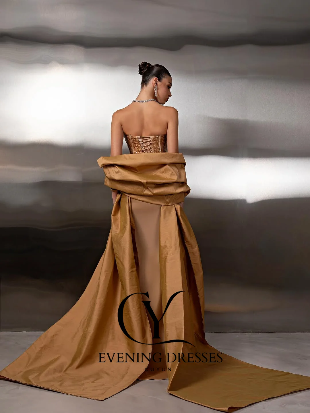 CUYUN marron luxe paillettes femmes robe de soirée 2025 personnalisé chérie bretelles robe formelle femmes robe de Banquet Corset dos