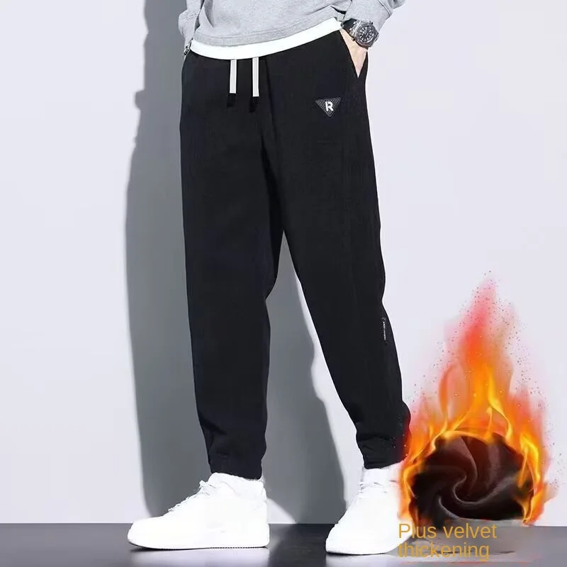 

Новый стиль осени и зимы 2025 года с бархатные вельветовые мужские брюки, спортивные брюки с эластичной резинкой на талии, эластичные и модные прямые брюки.