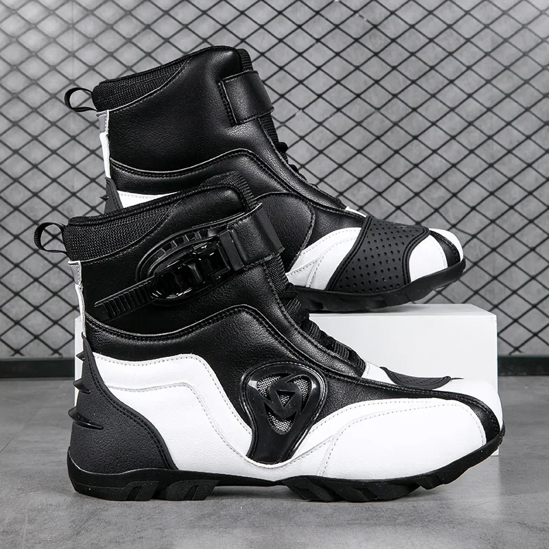 

Wear-Resistant Motocross Boots Anti-Fall Motorcycle Equipment Motorcycle Boots Man Studded Boots Waterproof Motorcycle Shoes