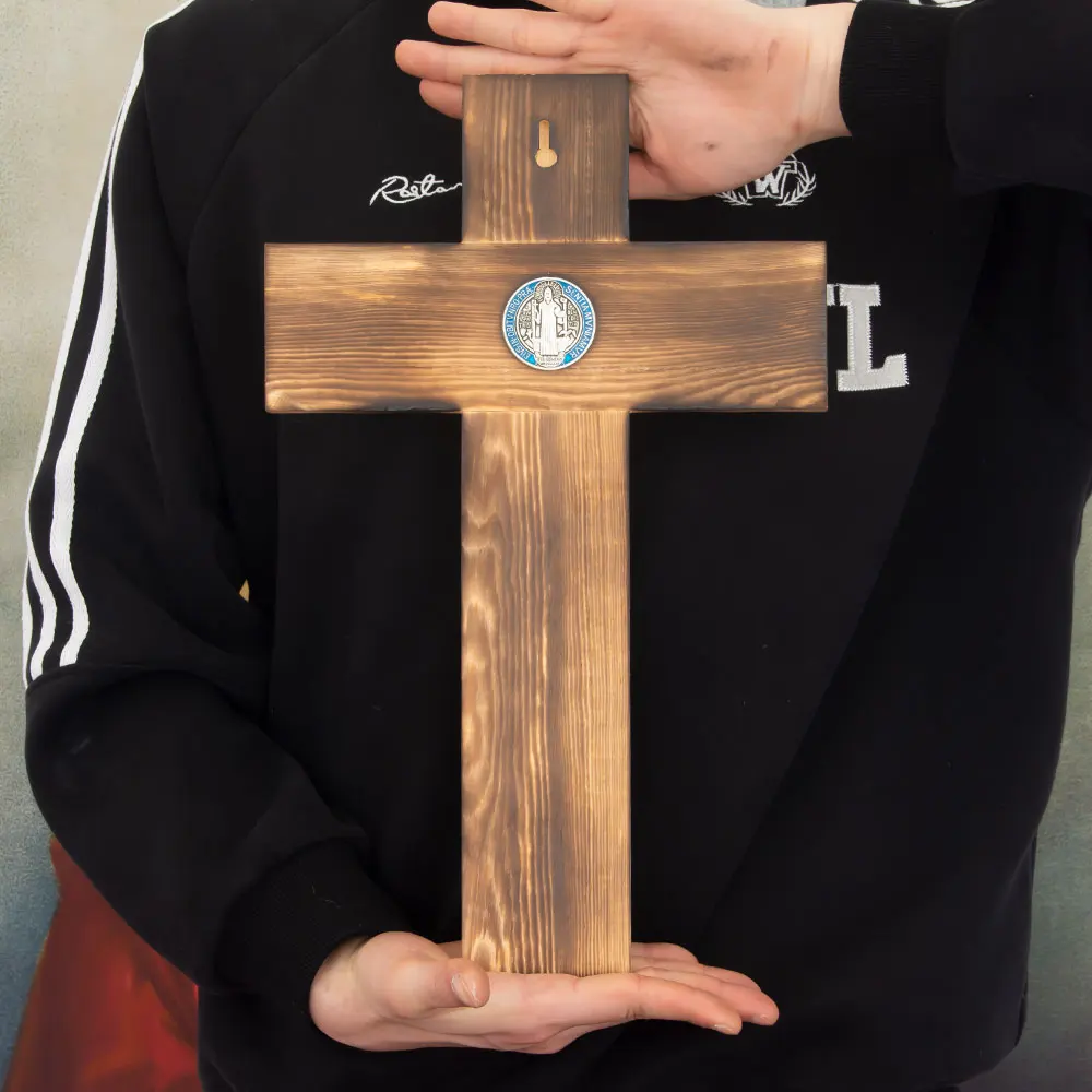 Vintage Holzfigur von Jesus am Kreuz mit Ständer für christliche Heimdekoration, katholisches Kruzifix, religiöses Geschenk, Kirchenaltar-Ornament – Detail 8