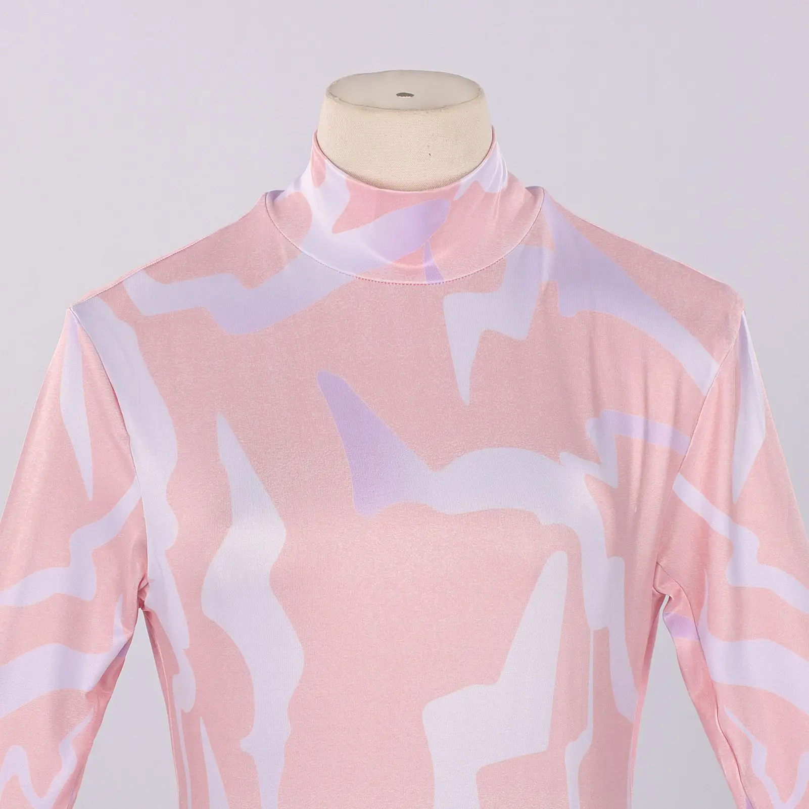 Witch hunter group cosplay costume; Korean pop star Zoe; Korean pop star Lumi; Full set of anime cosplay costume; Adult bodys