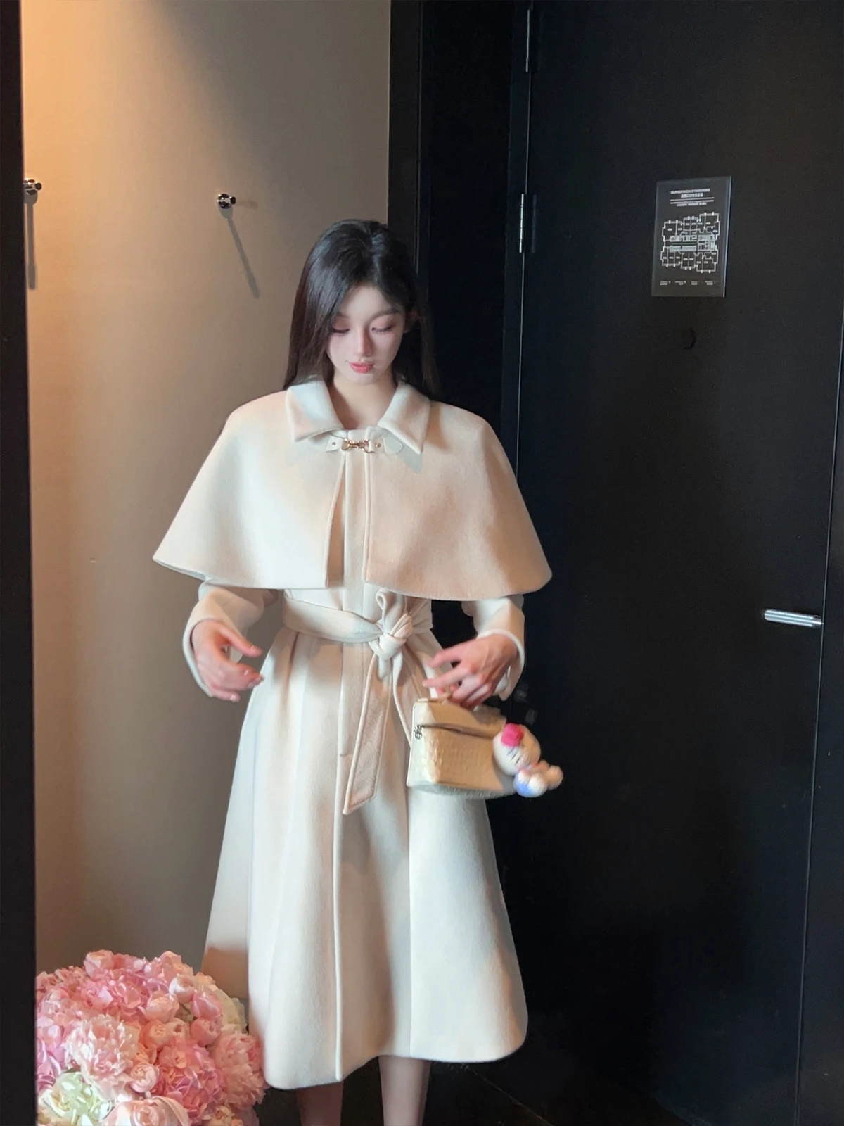 

FairyJiang Winter New White Woolen Coat Set Women's awl Cowl Ne Outerwear Two-Piece Suit with Belt Faionable Ladies Ens...