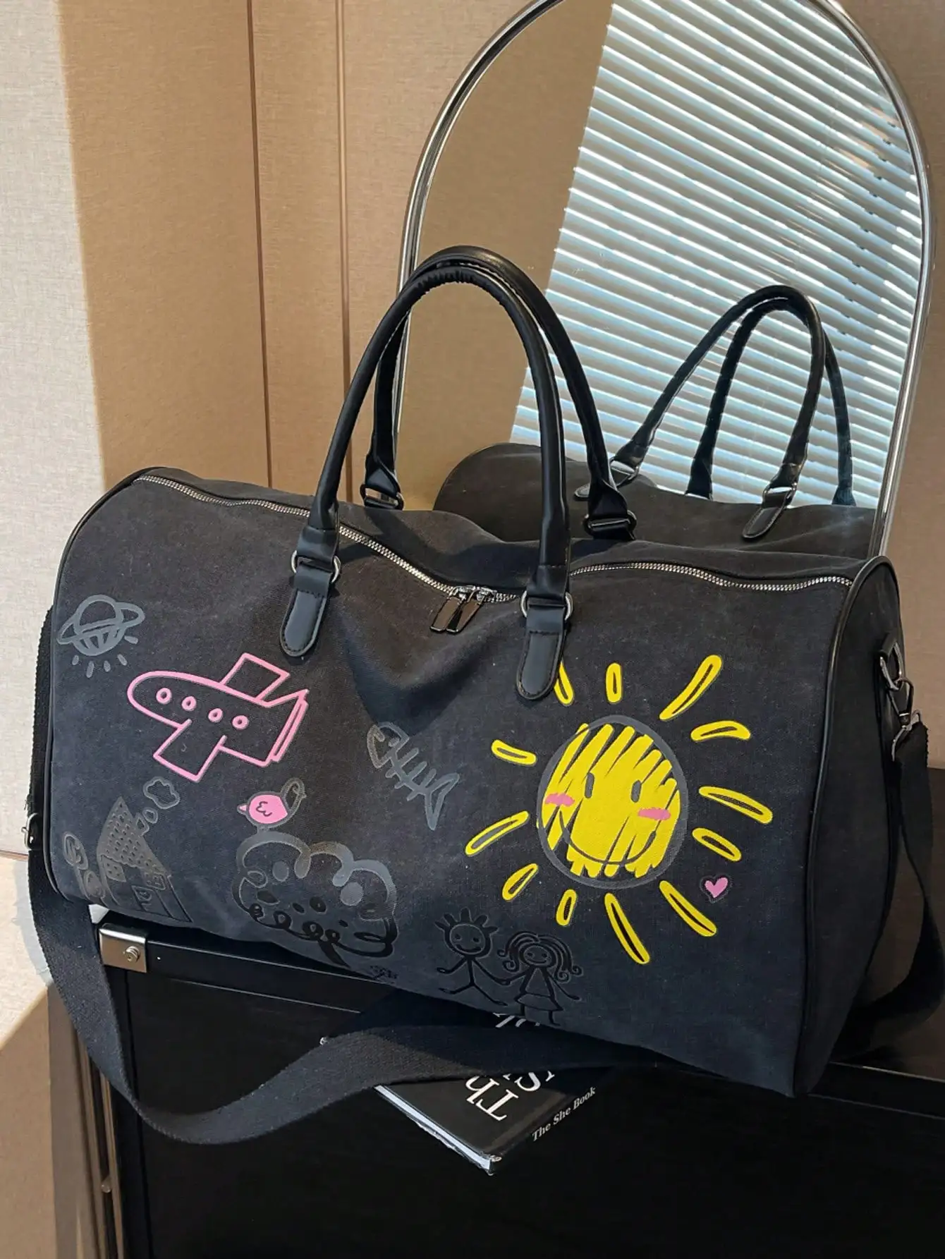 Cartoon Graffiti Pattern, Wear-Resistant, Multi-Layer Design, Large Capacity, Ultra-Lightweight,Zipper Shoulder/Crossbody Bag, Travel Bag, Luggage Bag, Backpack, School Supplies Bag
