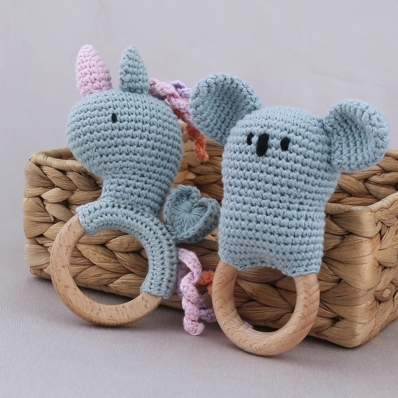 

1pc Baby Wooden Teether Natural Teething Grasping Mobile Pram Crib Ring Crochet Rattle Soother Nursing Educational BPA