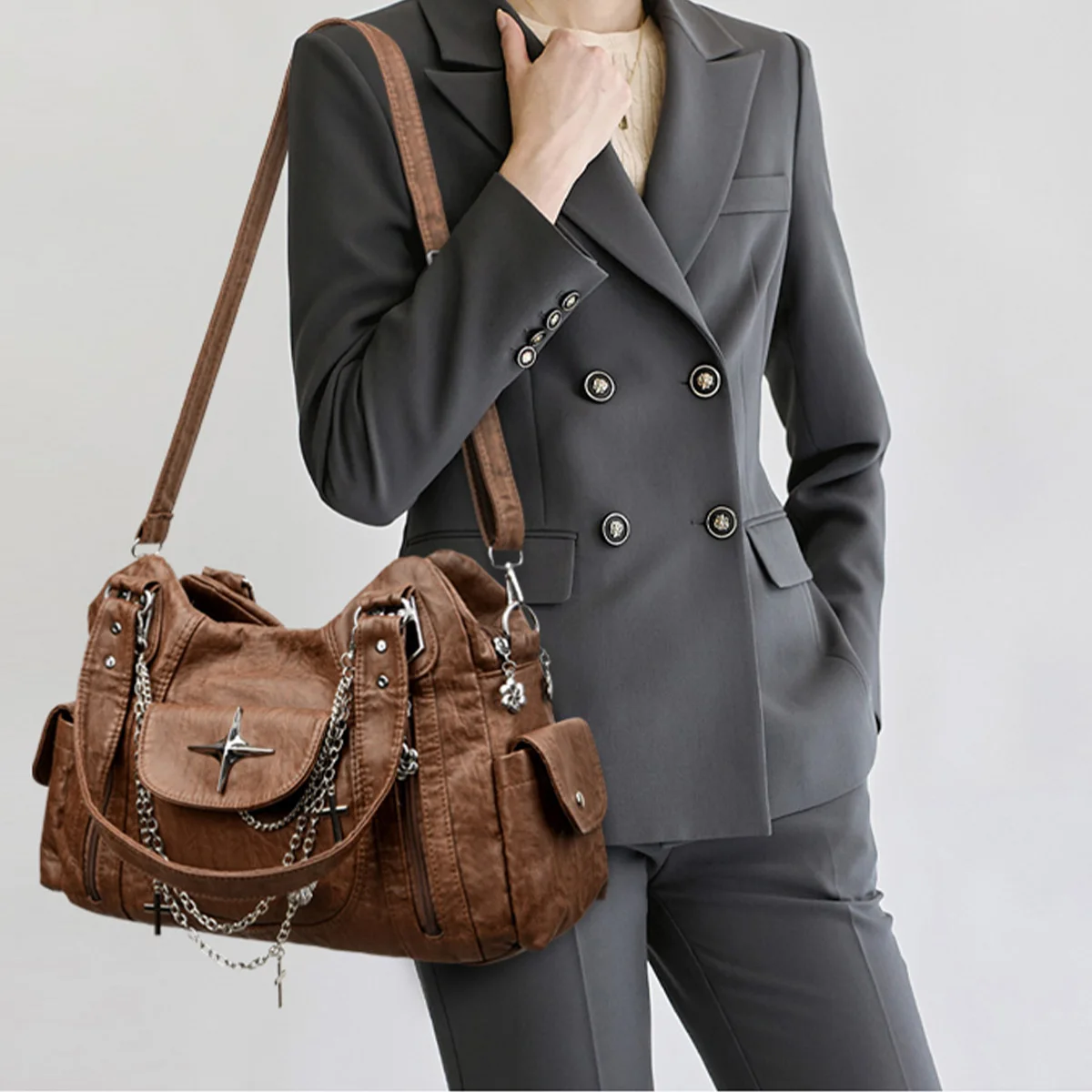 Retro-Punk-Umhängetasche für Damen, Metallkette, mehrere Taschen, großes Fassungsvermögen, PU, verstellbarer Riemen, Umhängetasche für den Pendelverkehr, Einkaufen – Detail 5