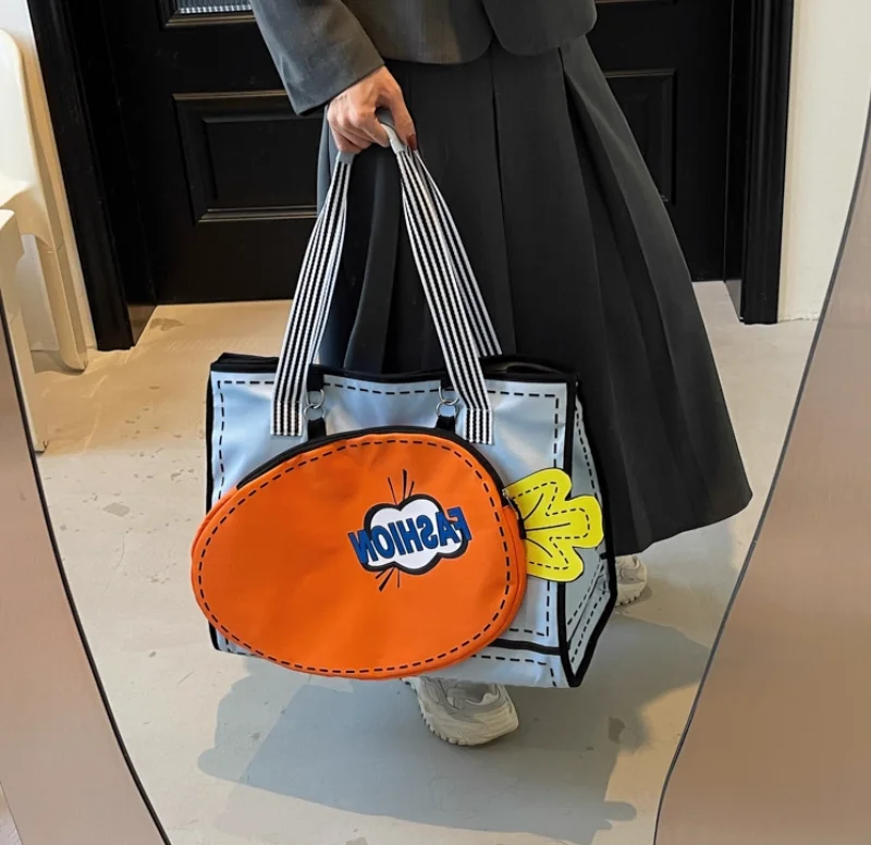 

Large Capacity Leisure Small Sports Carrot Badminton Bag