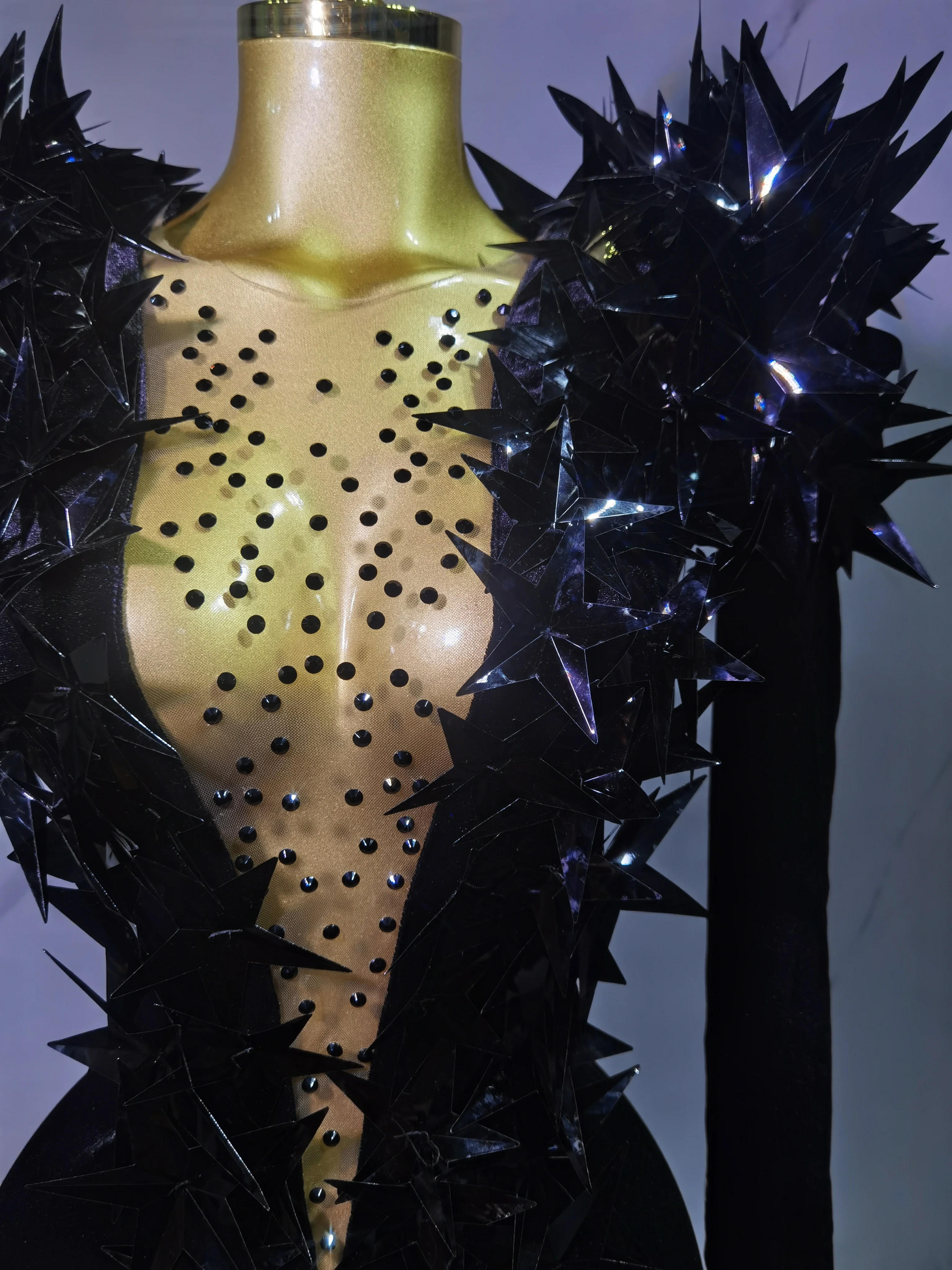 

2025 New Shiny Black Rhinestone Velvet Long Sleeve Bodysuit Women Evening Party Club Gala Hosts Bar Stage Costumes