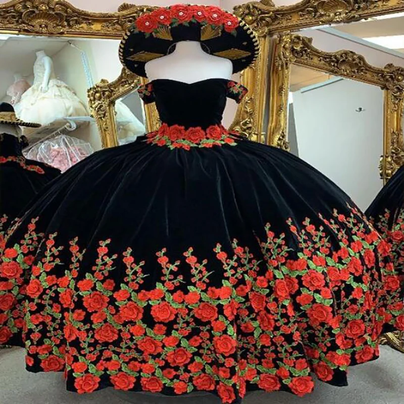 Vintage Black Quinceanera Dresses Mexican Charro Red Floral Corset Vestidos De 15 Años Robe De Bal 16 Birthday Gown Customized