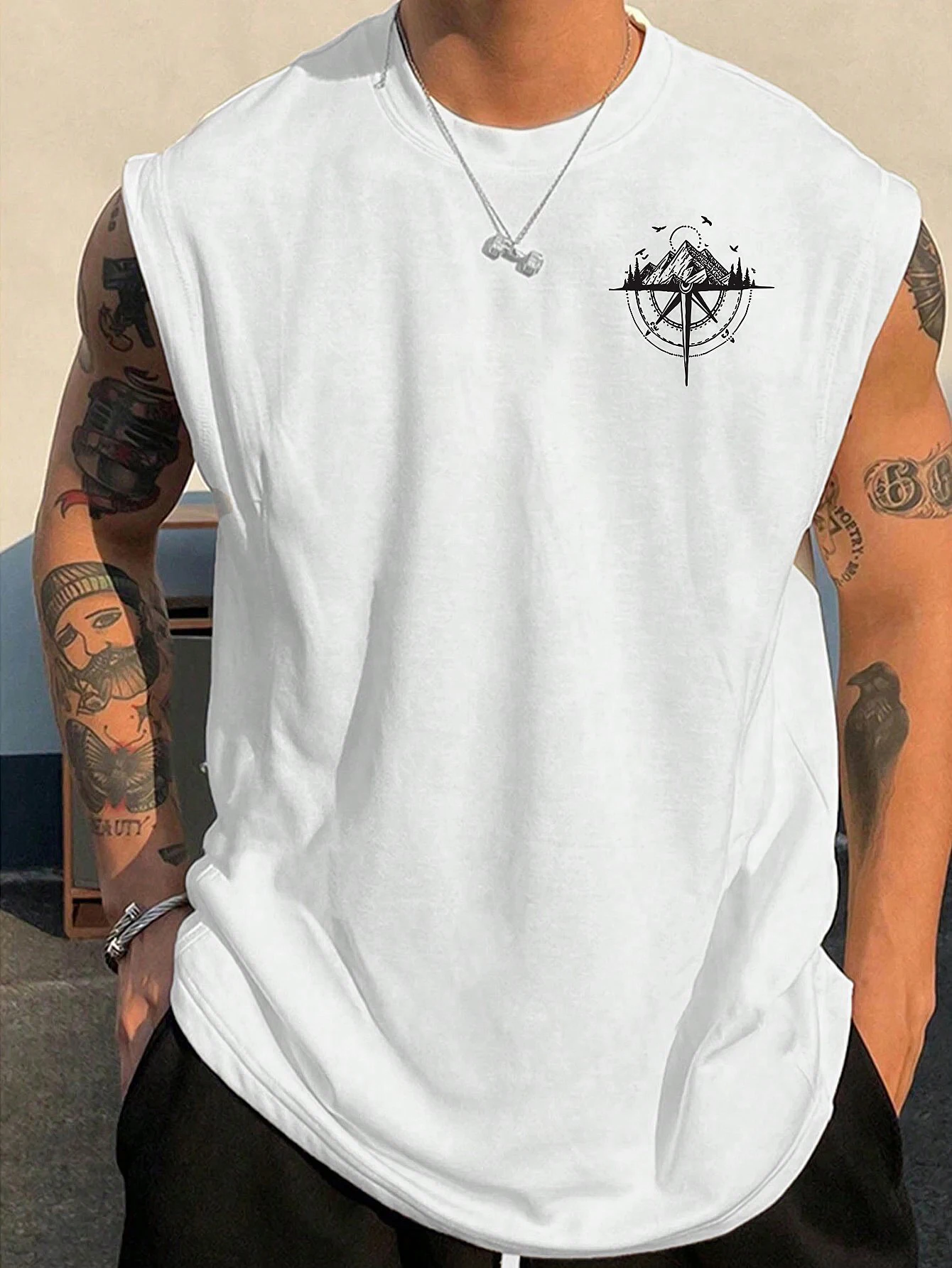 Men's fashionable casual sports loose compass and mountain pattern print comfortable and breathable round neck sleeveless vest image 2