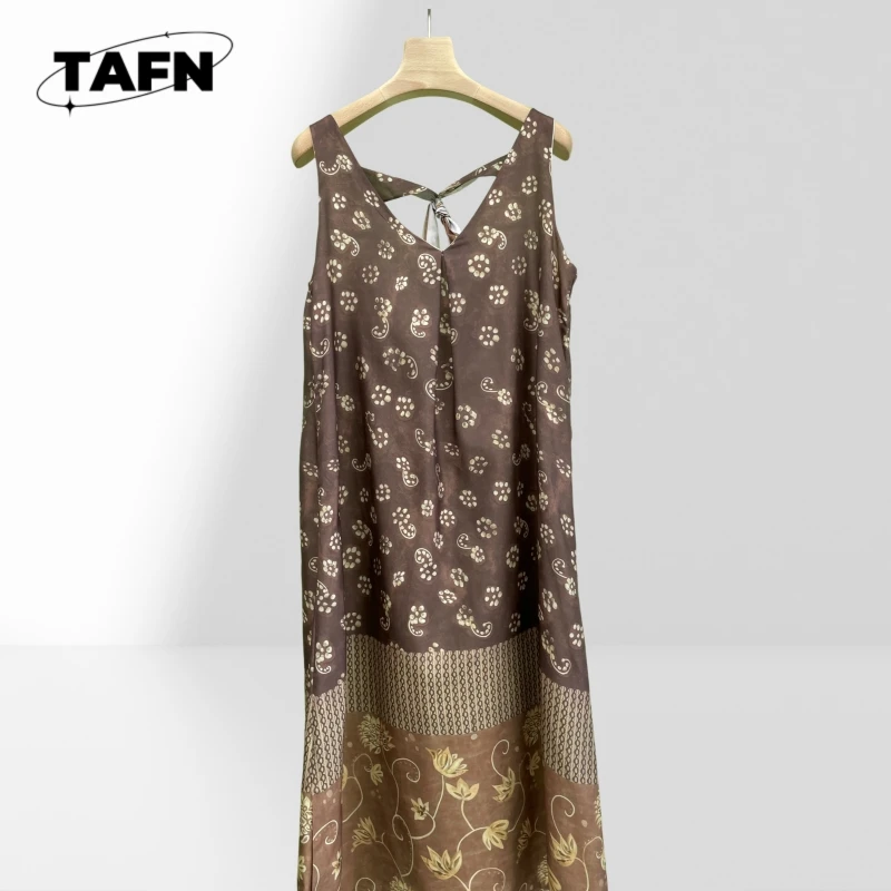 

Dress Elegant High Street Beautiful Fashion Classic Vintage-Inspired Cashmere Dress – Soft and Comfortable for Spring AF2339