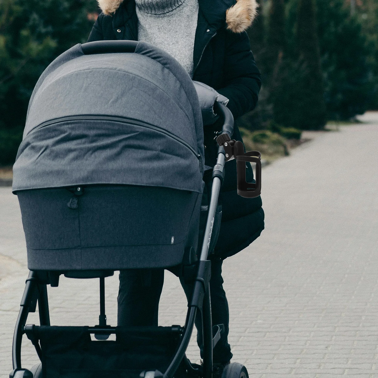 حامل زجاجة مياه بمشبك أسود، حامل أكواب للكرسي المتحرك، مرفق سريع التحرير لدراجة الأطفال النارية