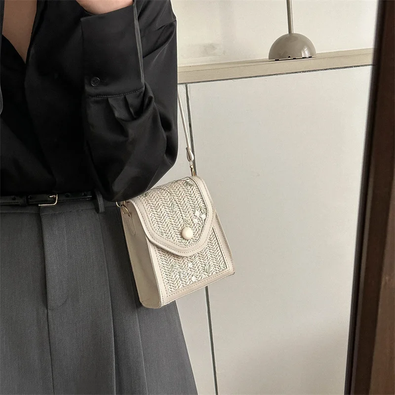 

Women Straw Woven Beach Bag Bohemian Style Mobile Phone Shouder Bag Crossbody Bag for Lady Gril Travel Summer Tote Handbag